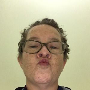 Meet your Posher, Tonya